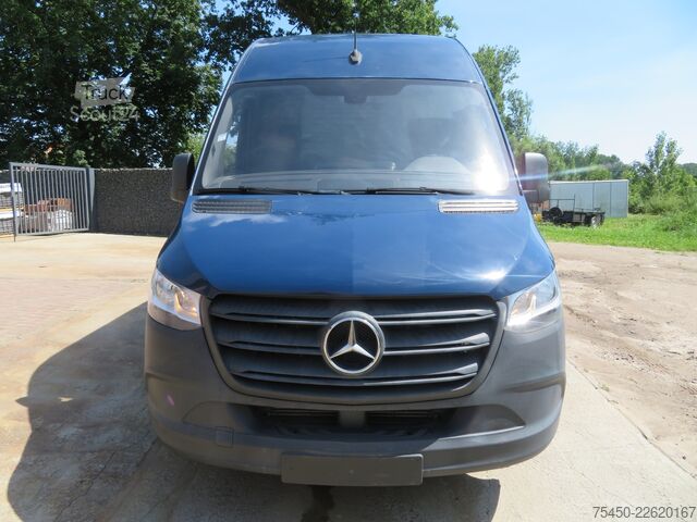 Panelová dodávka Mercedes-Benz Sprinter 311