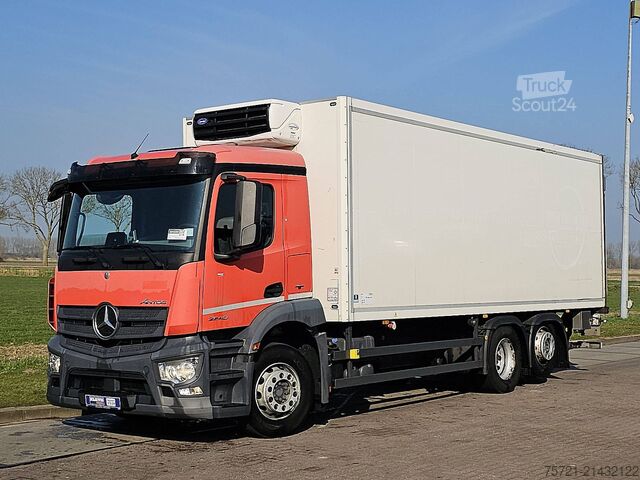 Kyld/fryst transport MERCEDES-BENZ ANTOS 2540 6x2*4