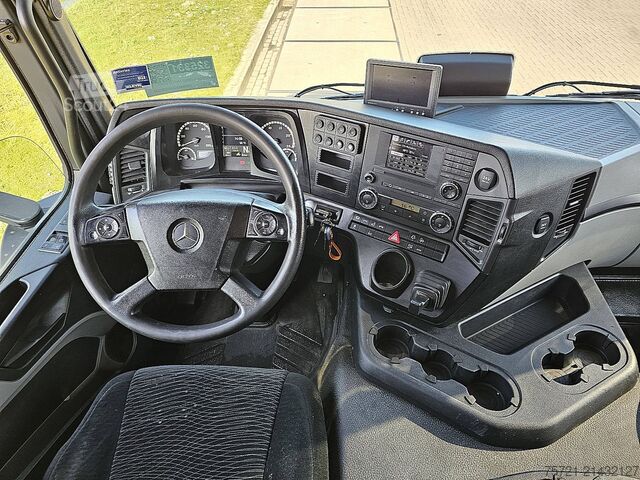 Kyld/fryst transport MERCEDES-BENZ ANTOS 2540 6x2*4