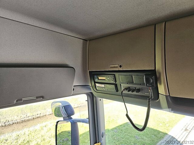 Resväska SCANIA P320 6x2*4