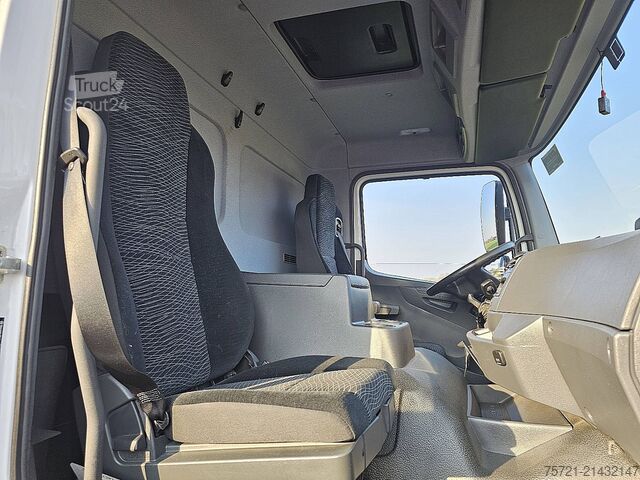 Resväska MERCEDES-BENZ ATEGO 1230