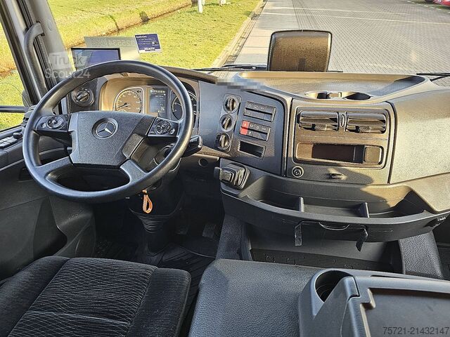 Resväska MERCEDES-BENZ ATEGO 1230