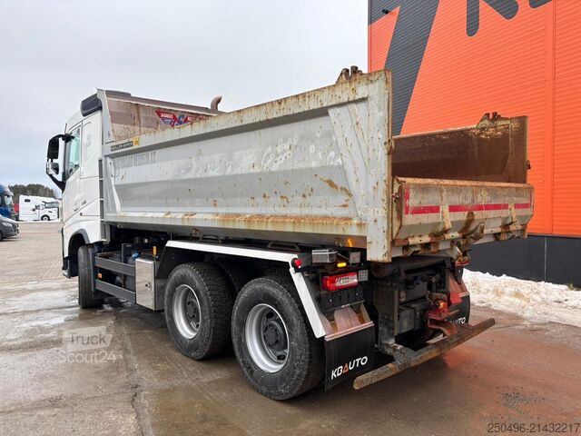 Самосвал Volvo FH 540 6x4 RETARDER / BOX L=4823 mm