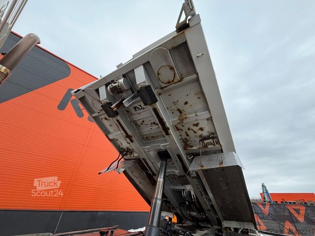 Самосвал Volvo FH 540 6x4 RETARDER / BOX L=4823 mm