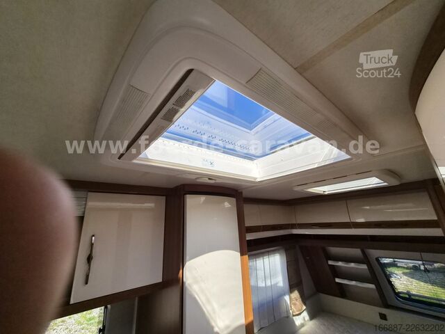 Караван HOBBY Excellent 460 UFE Franzbett - Nr. 33  (3)