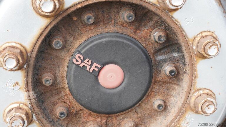 شبه مقطورة بمنصة عمل KÖGEL SN24 Plattform Liftachse SAF-Achsen Rungen