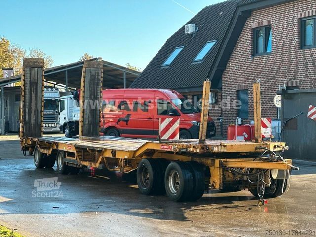 Low loader trailer LANGENDORF TUE 30 4.Achser Tieflader-Anhänger, Radmulden