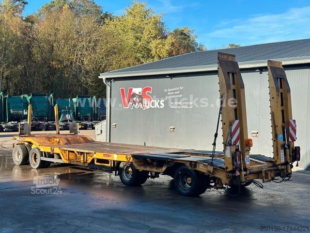 Low loader trailer LANGENDORF TUE 30 4.Achser Tieflader-Anhänger, Radmulden