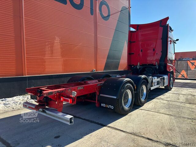 Važiuoklės kabina Mercedes-Benz Actros 2863 6x4 GIGASPACE / HYDRAULICS / CHASSI...