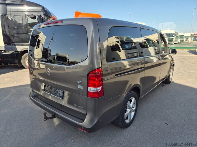 Bus de passagers Mercedes-Benz V 220 CDI