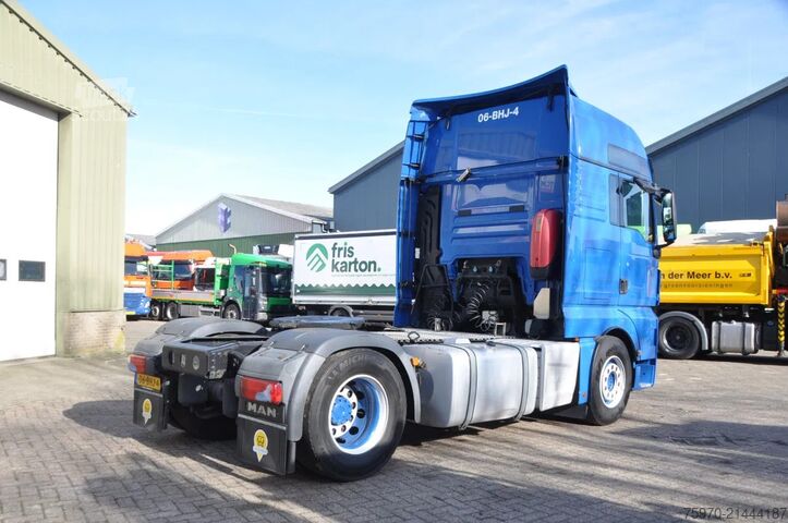 Gevaarlijke stoffen MAN TGX 18.440 XXL 4X2 ADR + COMPRESSOR