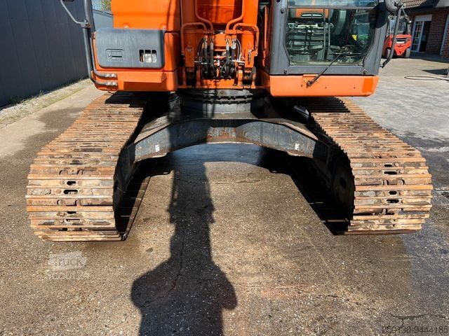Excavatrice à chaînes DOOSAN DX 225 Kettenbagger Verstellausleger,Klima