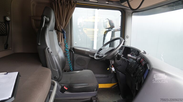 Padrão-SZM Scania R 410 6x2 retarder tractor unit