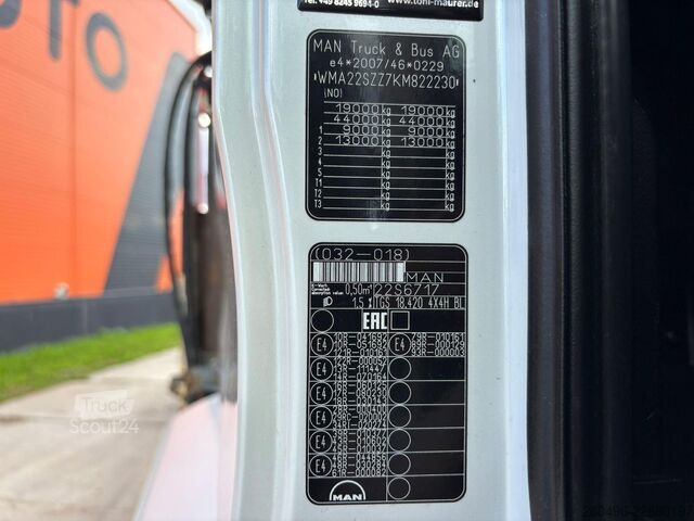 Відкрите тіло MAN TGS 18.420 4X4 COPMA 220.6 / PLATFORM L=6384 mm