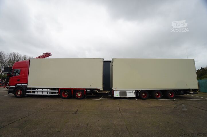 Transport réfrigéré/congélé Scania SCANIA R 580 – 6x2 refrigerated truck combinati...
