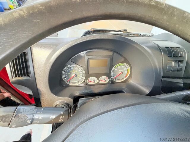 Transport réfrigéré/congélé Iveco EuroCargo 120 E22