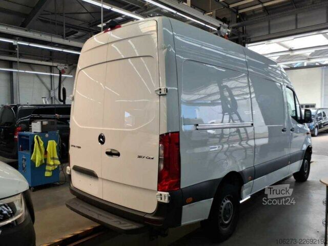 Bestelwagen Mercedes-Benz Sprinter 317 CDI,L2H2,Automatik,Kamera,Navi