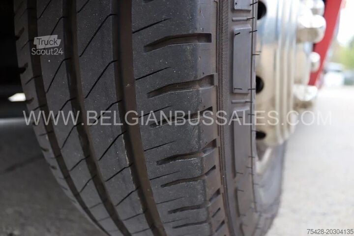حافلة صغيرة Iveco Daily Wing Indcar