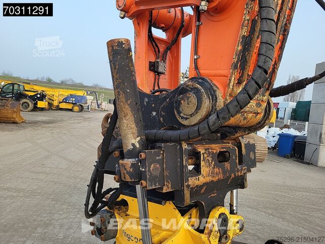 Lánctalpas kotrógép Hitachi ZX300 LC -6