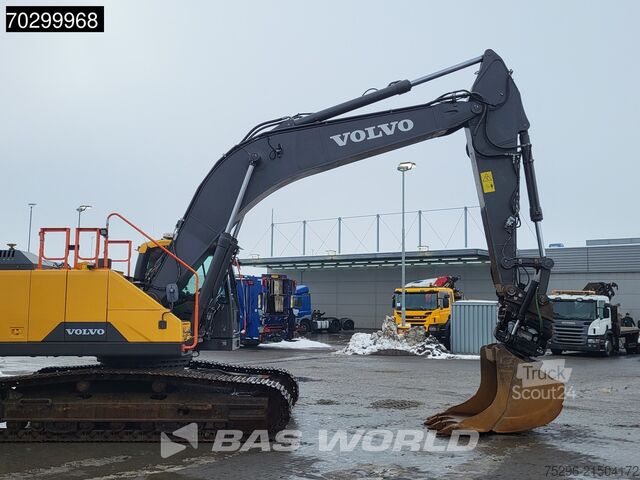 Excavator pe șenile Volvo EC300 E L