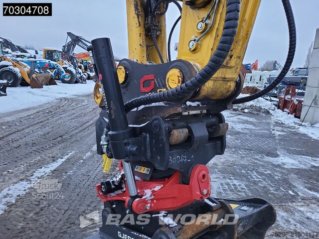 Excavator pe șenile Komatsu PC210LC-11E0 Tiltrotator