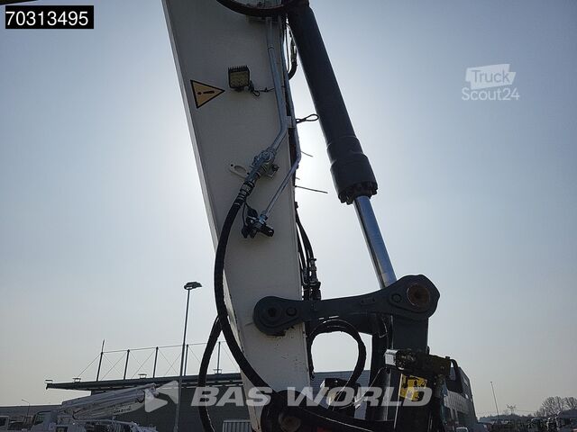 Excavator pe șenile Liebherr R936 LC R936