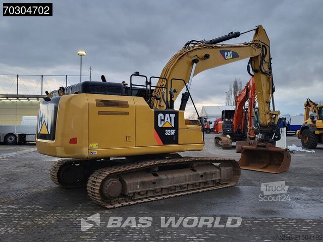 Excavator pe șenile Caterpillar 326 F L
