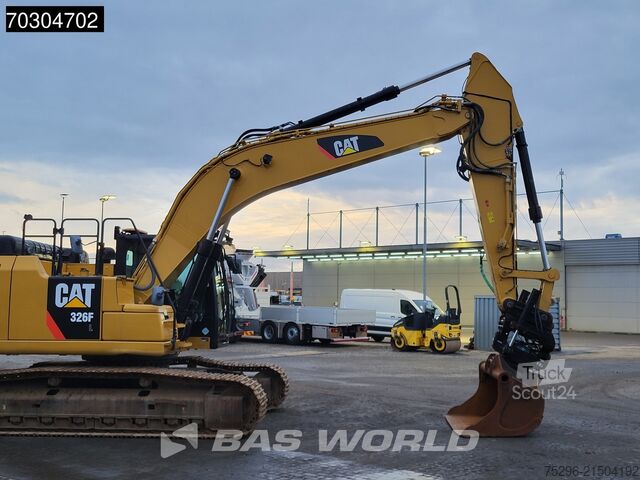 Excavator pe șenile Caterpillar 326 F L