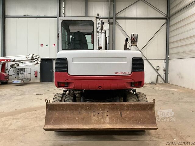 Koparka kołowa Takeuchi TB 175 W