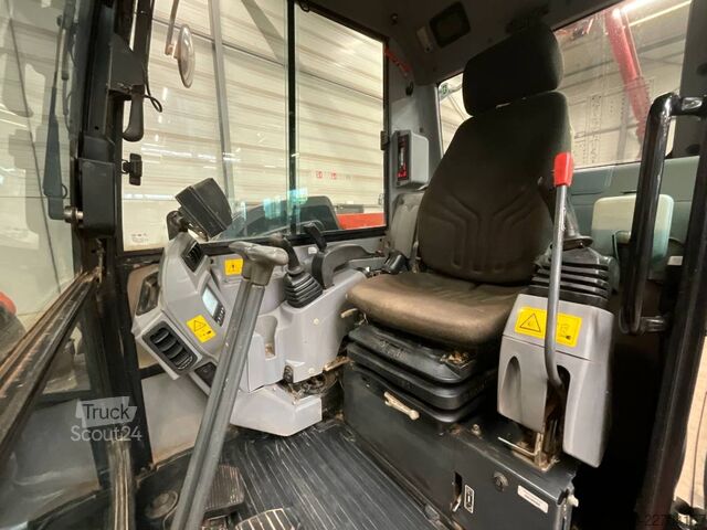 Koparka midi Kubota KX 080-4 A 2
