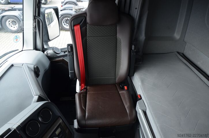 Standard trækkerunit Renault T 480 CONFORT / 2017r / XENON / LED / ACC / SKÓRY / DE / 9620