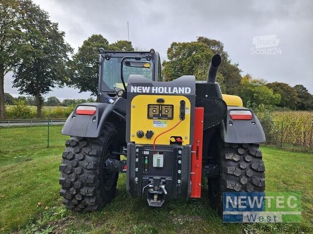 Teleskopski nakladalnik New Holland TH 7.42 ELITE