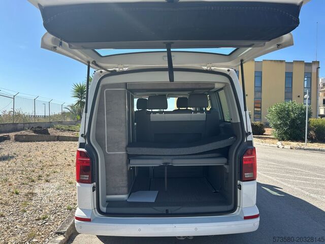 Van husbil / husbil Volkswagen California Camper | 2 Betten 4 Schlafplätze | Küchenzeile + Dachbett