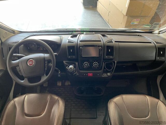 Teilintegriertes Wohnmobil Fiat Ducato Carasuite 650 MF Teilintegriert | Voll ausgestattet