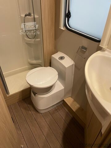 Teilintegriertes Wohnmobil Fiat Ducato Carasuite 650 MF Teilintegriert | Voll ausgestattet