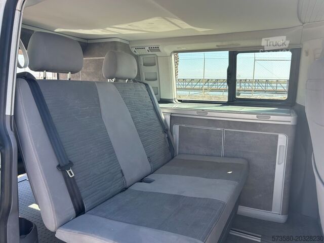 Van husbil / husbil Volkswagen California Camper | 2 Betten 4 Schlafplätze | Küchenzeile + Dachbett