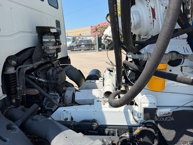 Autobetoniere Iveco TRAKKER 450
