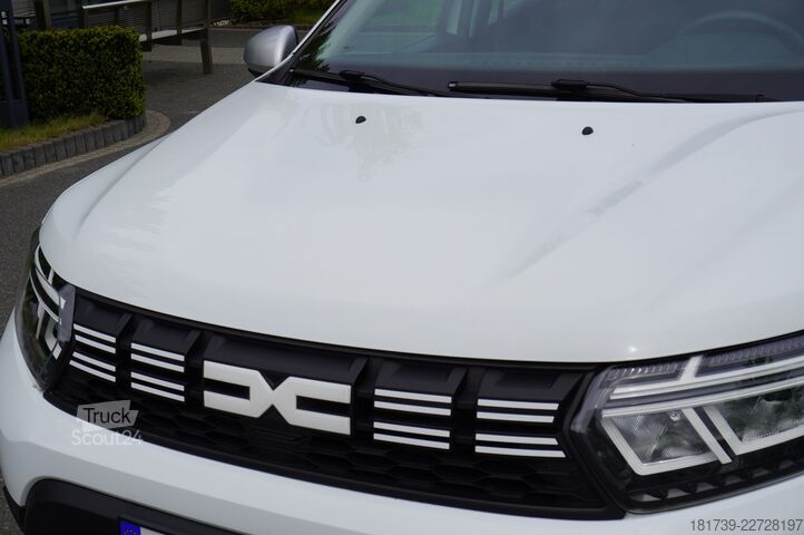 CARRO Dacia Duster 4x4 / 50 tho. km! / 2023 / Diesel