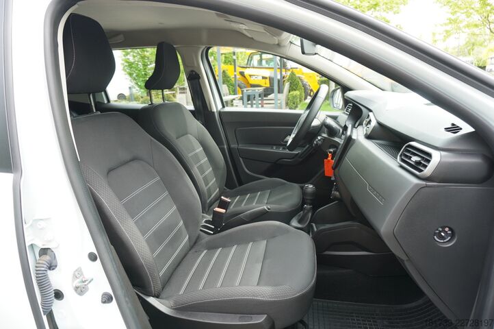 CARRO Dacia Duster 4x4 / 50 tho. km! / 2023 / Diesel