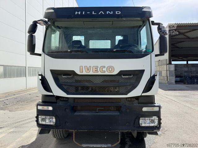 Autobetoniere IVECO TRAKKER 400