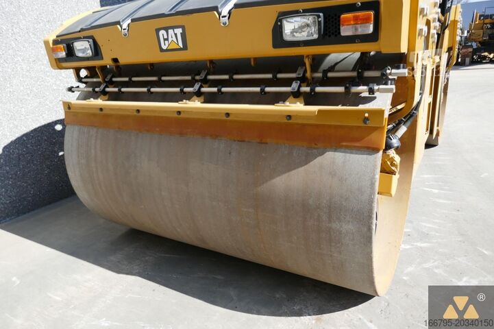 Tandemvals Caterpillar CB13