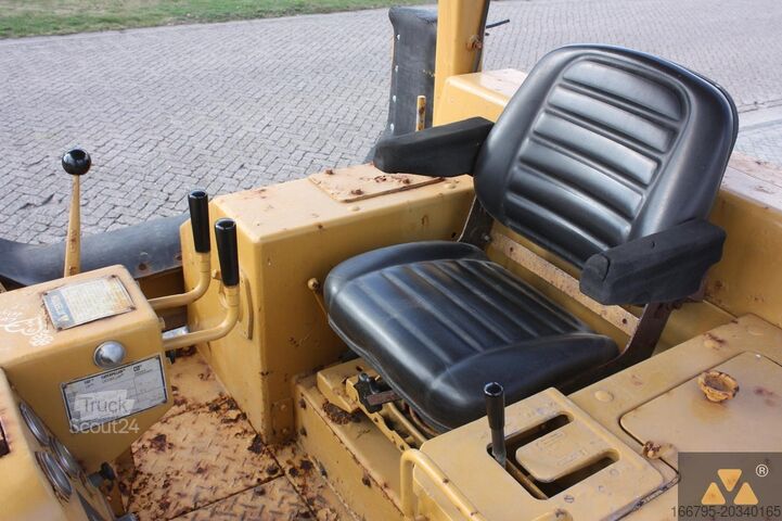 Rörlager Caterpillar D6E Pipe carrier