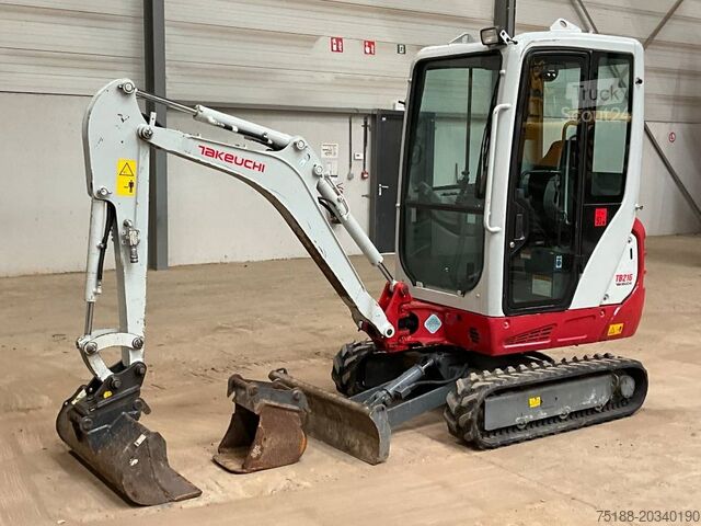 Minirýpadlo Takeuchi TB 216
