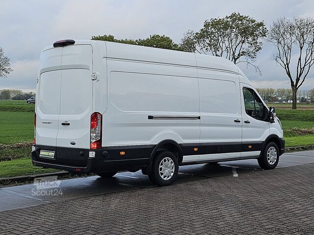 Stationvogn med højt tag FORD TRANSIT 2.0 L4H3 RWD Navi