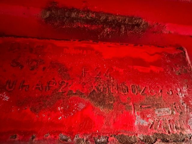 Tresidet tipphenger Dapa 4 axle tipper trailer 30 t