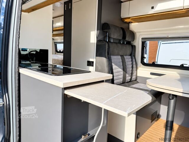 Автодом HOBBY PRESTIGE Van 640 ET First Edition 180 PS Automat