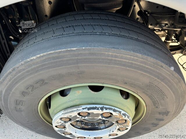 Cabeza tractora de gran volumen MAN TGX 18.460 * VOLUMEN * RETARDER*315 / 70 BEREIFT