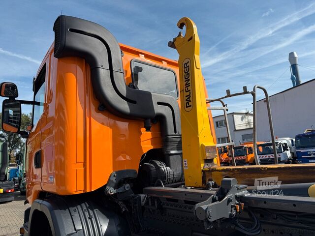 Outro SCANIA G410 4x4 Abrollkip Palfinger + Winterdienst