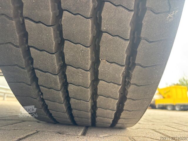 Planbil med presenning MERCEDES-BENZ Actros 2542 6x2 Lenk*HIAB 158 D-3 Kran*Funk*HU27