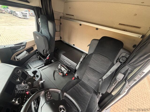 Planbil med presenning MERCEDES-BENZ Actros 2542 6x2 Lenk*HIAB 158 D-3 Kran*Funk*HU27